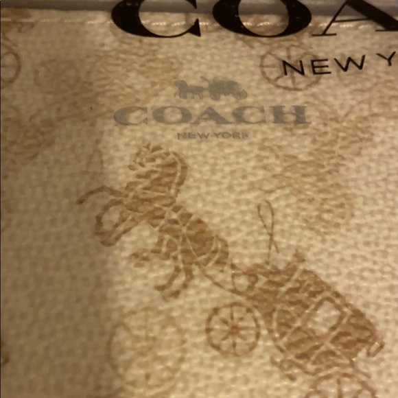 COACH Horse and carriage cream & beige wristlet - Picture 7 of 12